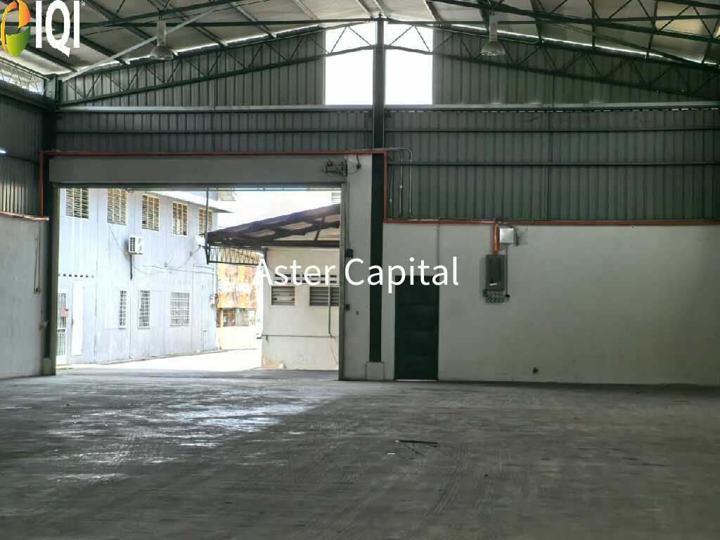 Batu Maung Warehouse image
