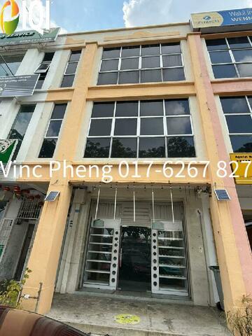 HIGH EXPOSURE 3 Storey Shoplot For Rent @ Semabok Perdana Melaka image
