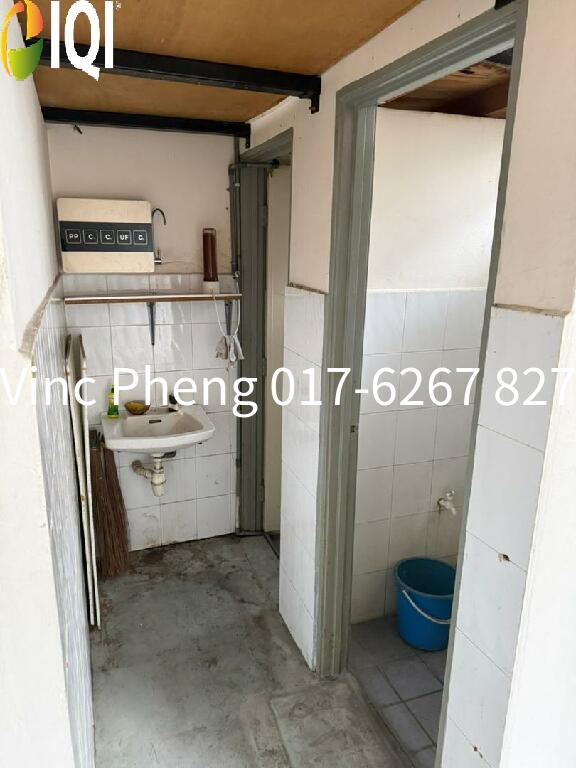HIGH EXPOSURE 3 Storey Shoplot For Rent @ Semabok Perdana Melaka image