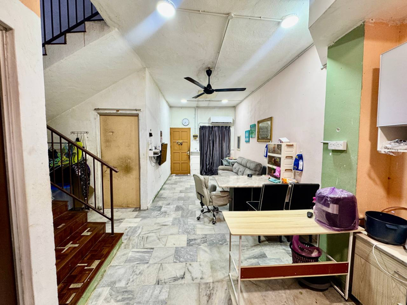 Terrace 1 1/2 Fasa 3B Seri Manjung image