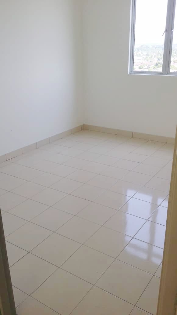 Denai Nusantara Apartment,Gelang Patah,Full Loan,Renovated,Mid Floor image