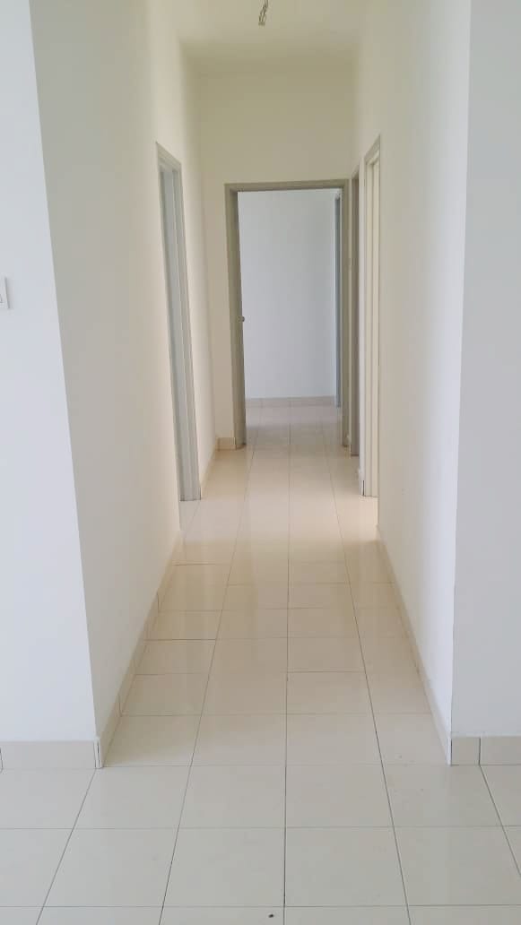 Denai Nusantara Apartment,Gelang Patah,Full Loan,Renovated,Mid Floor image