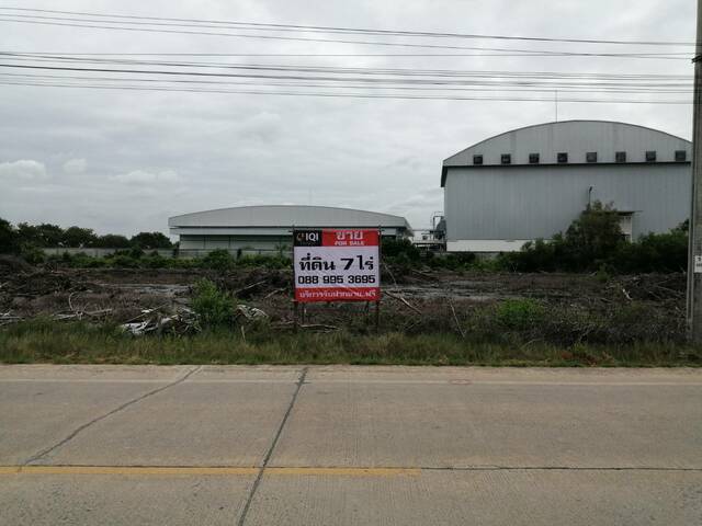 Land adjacent of Pracha-Uthit Road Soi 90 image