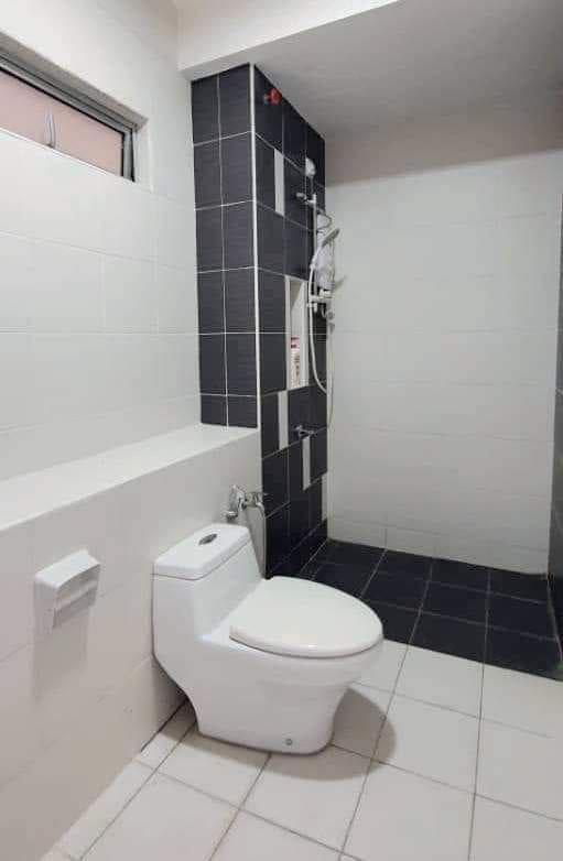 D' Ambience Residences,Full Loan,Cash Out,Corner Lot,Low Floor image