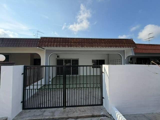 Taman Johor Single Storey Terrace,Jalan Panti,Johor Bahru,Renovated