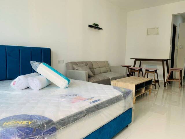 Contry Garden Central Park,Tampoi,Johor Bahru,Full Loan,High Floor image