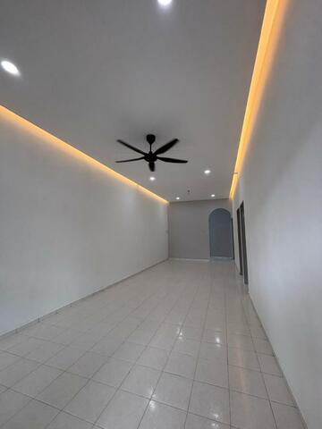 Taman Putrimas Single Storey Terrace,Simpang Renggam,Johor,Renovated