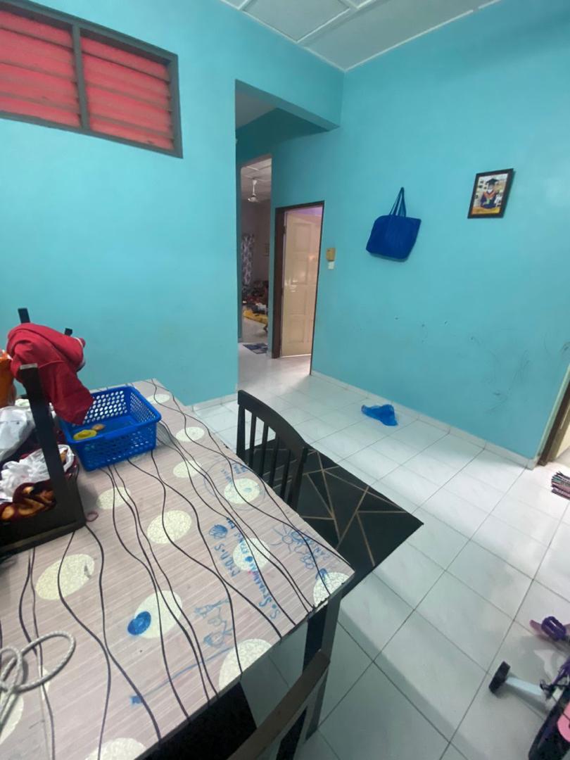 Taman Suria Kluang 1 Sty Terrace,Jalan Bidara,Kluang,Unblock View image