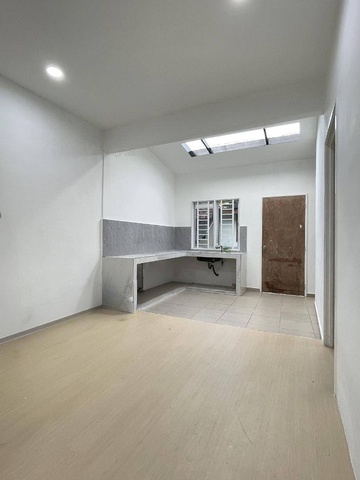 Taman Teratai Single Storey Low Cost,Jalan Lumpit,Skudai,Renovated image