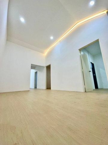Taman Teratai Single Storey Low Cost,Jalan Lumpit,Skudai,Renovated image