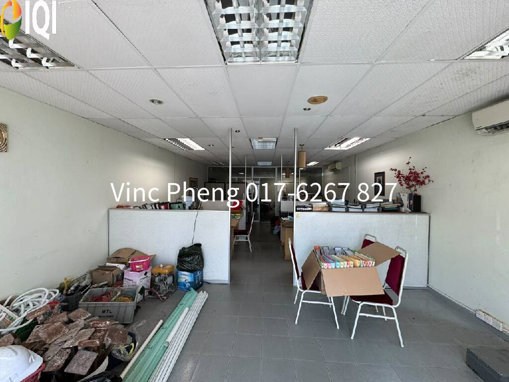 PRIME CORNER Shoplot Near Pay Fong 2 & IJC @ Jalan Parameswara image