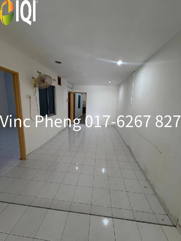 RENOVATED FREEHOLD Terrace FACING OPEN LAND For Sale @ Bukit Beruang image