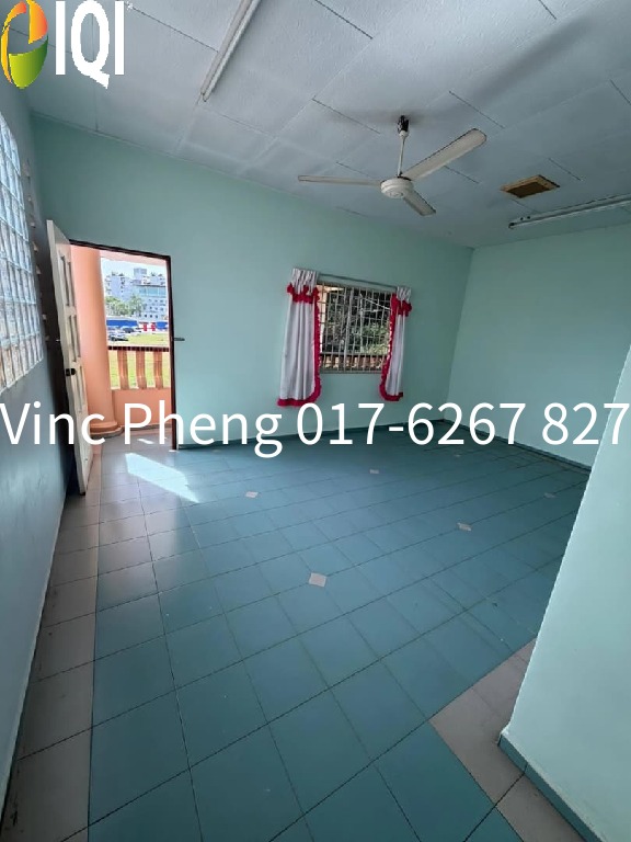 RENOVATED FREEHOLD Terrace FACING OPEN LAND For Sale @ Bukit Beruang image