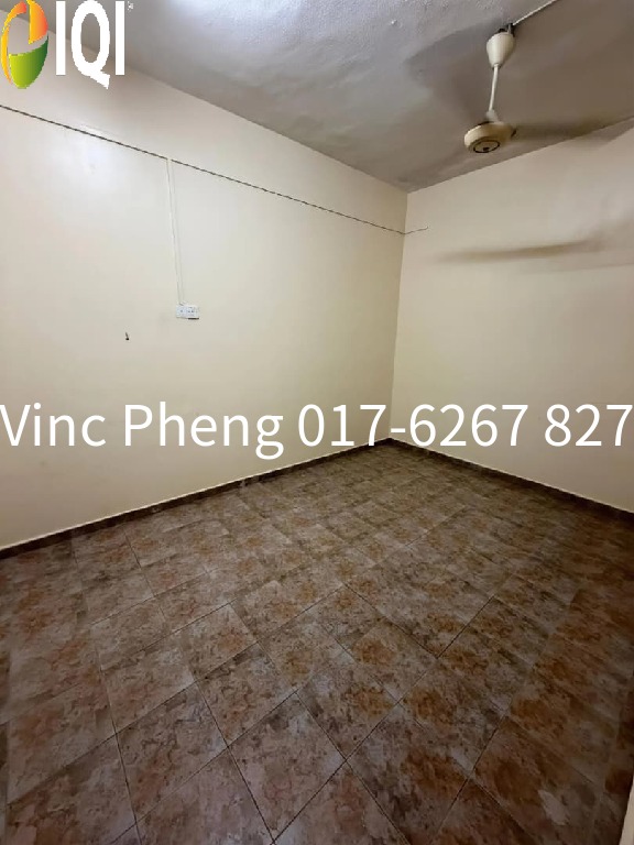 RENOVATED FREEHOLD Terrace FACING OPEN LAND For Sale @ Bukit Beruang image