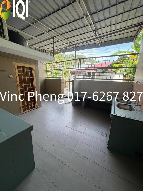 RENOVATED FREEHOLD Terrace FACING OPEN LAND For Sale @ Bukit Beruang image