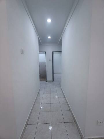 Bayu Puteri 2 Apartment,Level 4 with Lift,Johor Bahru,Renovated,Full Loan