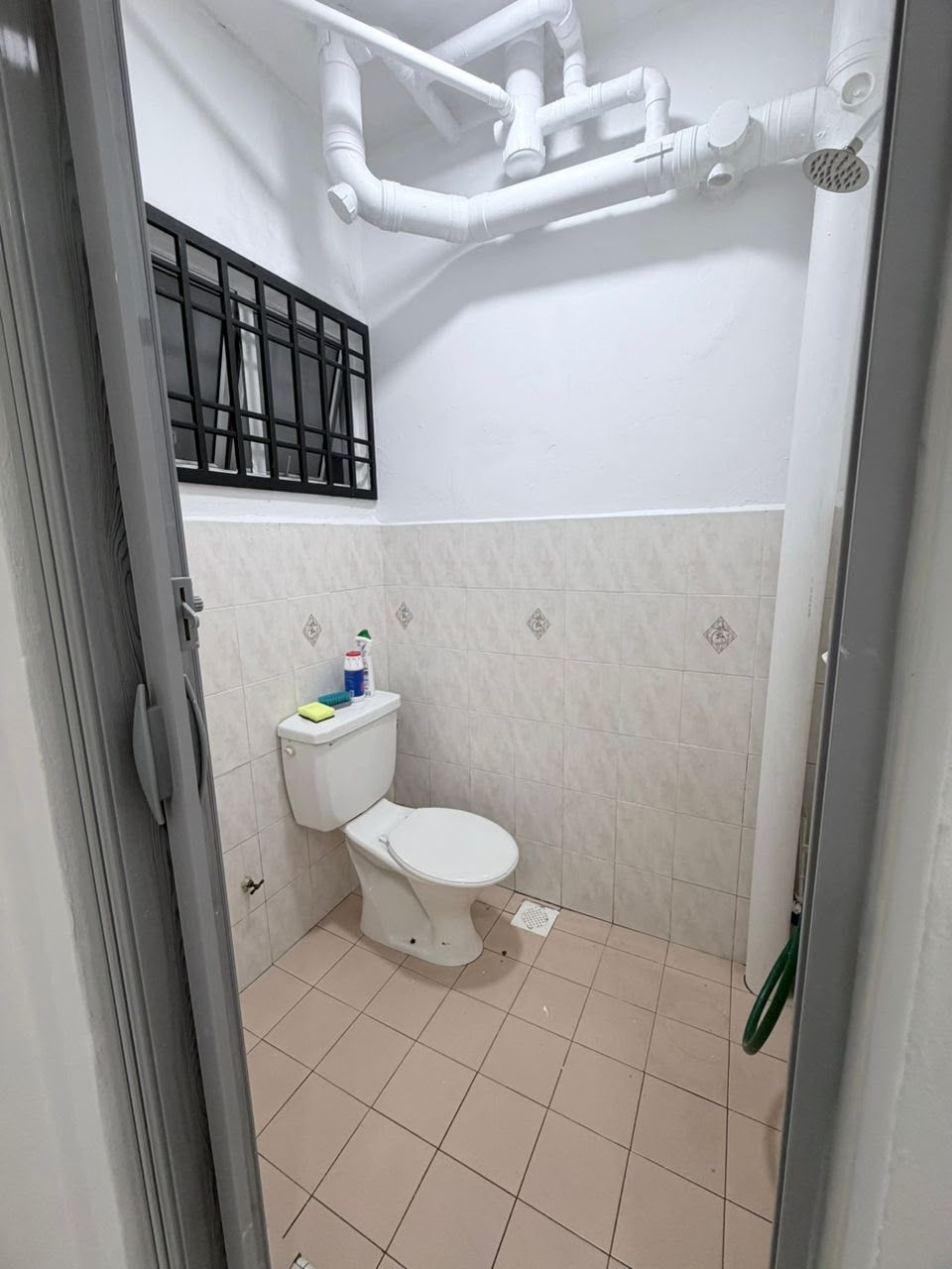 Bayu Puteri 2 Apartment,Level 4 with Lift,Johor Bahru,Renovated,Full Loan image