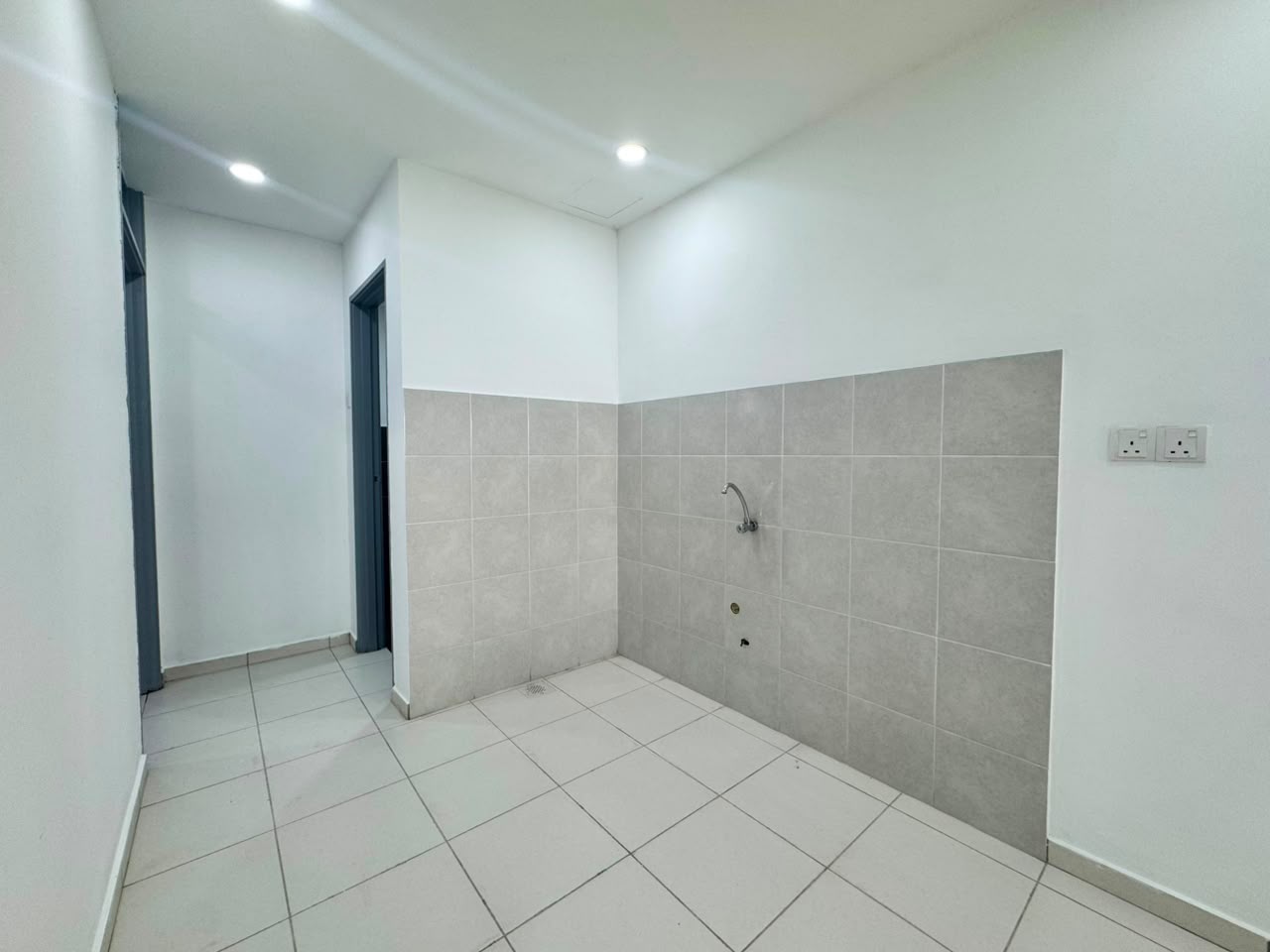 Kangkar Pulai 2 Sty Rmmj,Jalan Pandan,Pulai Hijauan,Renovated,Extend image