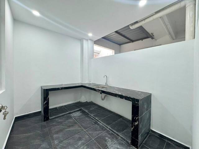 Kangkar Pulai 2 Sty Rmmj,Jalan Pandan,Pulai Hijauan,Renovated,Extend image