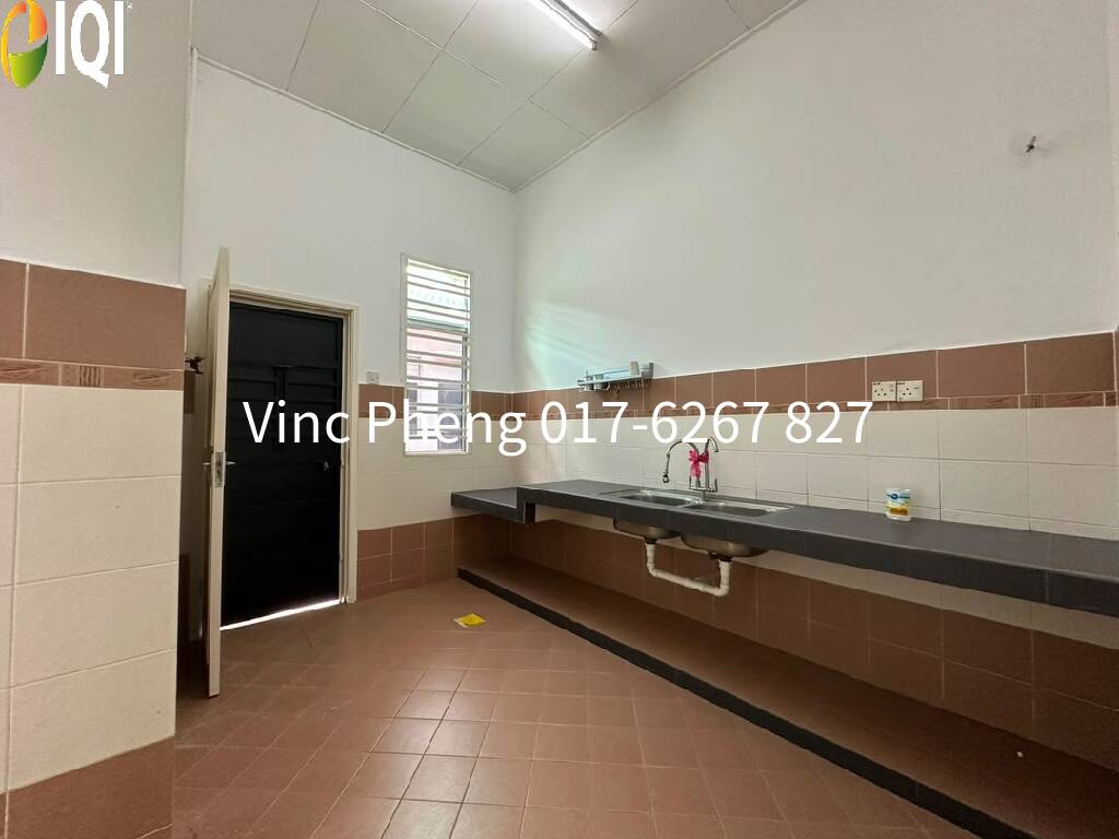 AFFORDABLE NEWLY REFURBISHED Terrace @ Krubong Jaya Melaka image