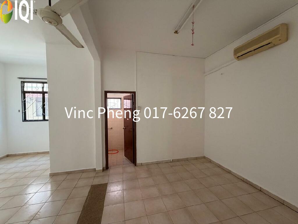 BELOW BANK VALUE REFURBISHED Corner Lot @ Pertam Jaya Semabok image