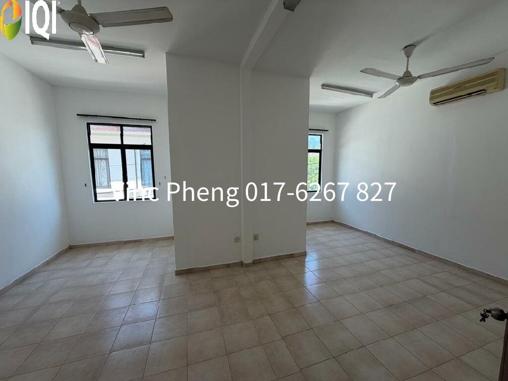 BELOW BANK VALUE REFURBISHED Corner Lot @ Pertam Jaya Semabok image