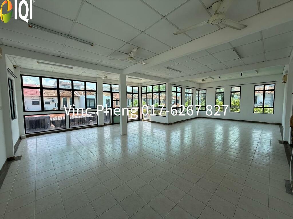 BELOW BANK VALUE REFURBISHED Corner Lot @ Pertam Jaya Semabok image
