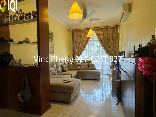 RENOVATED FREEHOLD Apartment @ Emerald Court Cheng Mutiara photo