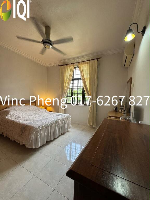RENOVATED FREEHOLD Apartment @ Emerald Court Cheng Mutiara image