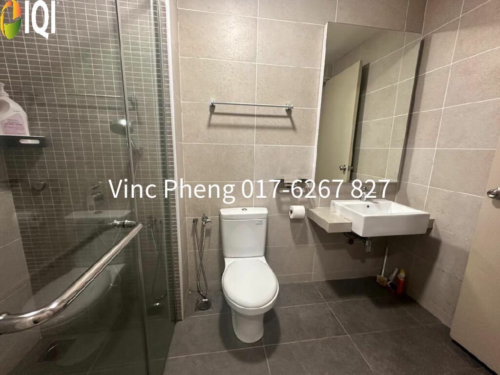 MOVE-IN READY Condo RM299K ONLY @ Bali Residence Kota Laksamana  image
