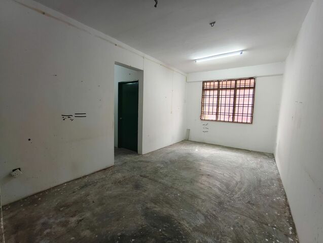 Taman Pelangi Indah Low Cost Flat,Jalan Cantik,Ulu Tiram,Level 3 image