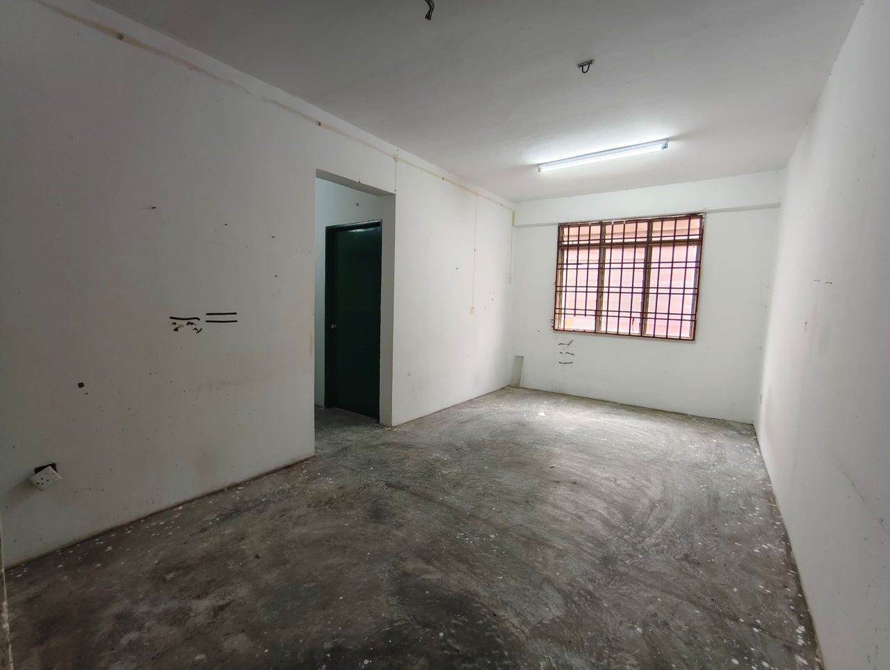 Taman Pelangi Indah Low Cost Flat,Jalan Cantik,Ulu Tiram,Level 3 image