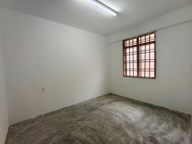 Taman Pelangi Indah Low Cost Flat,Jalan Cantik,Ulu Tiram,Level 3 image