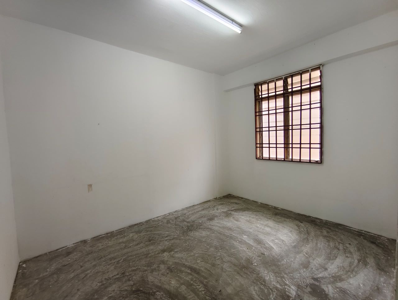Taman Pelangi Indah Low Cost Flat,Jalan Cantik,Ulu Tiram,Level 3 image