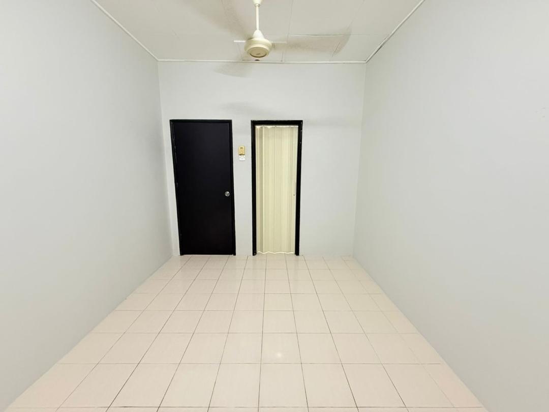 Taman Sri Saujana Single Storey Corner Lot,Renovated,Full Loan,Jalan Ss image