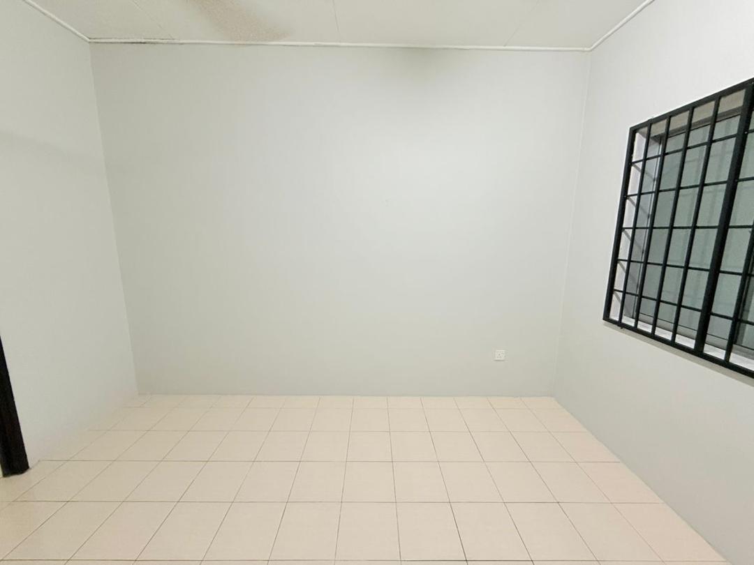 Taman Sri Saujana Single Storey Corner Lot,Renovated,Full Loan,Jalan Ss image