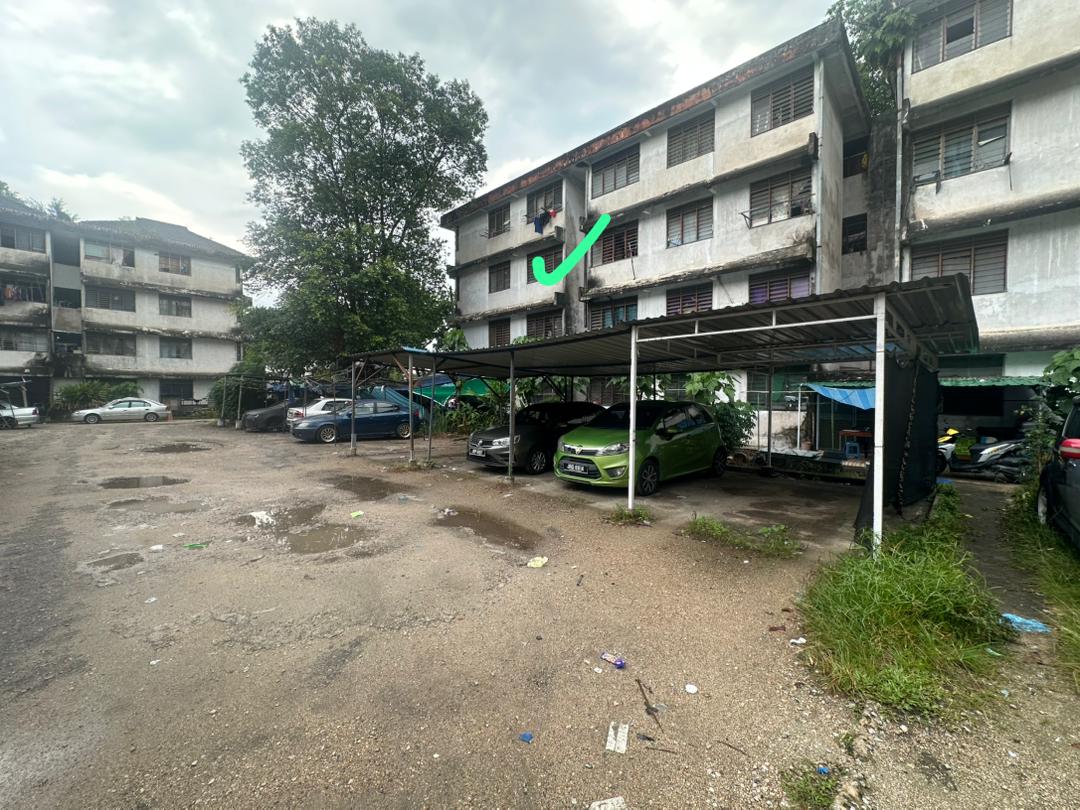 Megah Ria Medium Cost Flat,Jalan Cenderai,Masai,Full Loan,Original image
