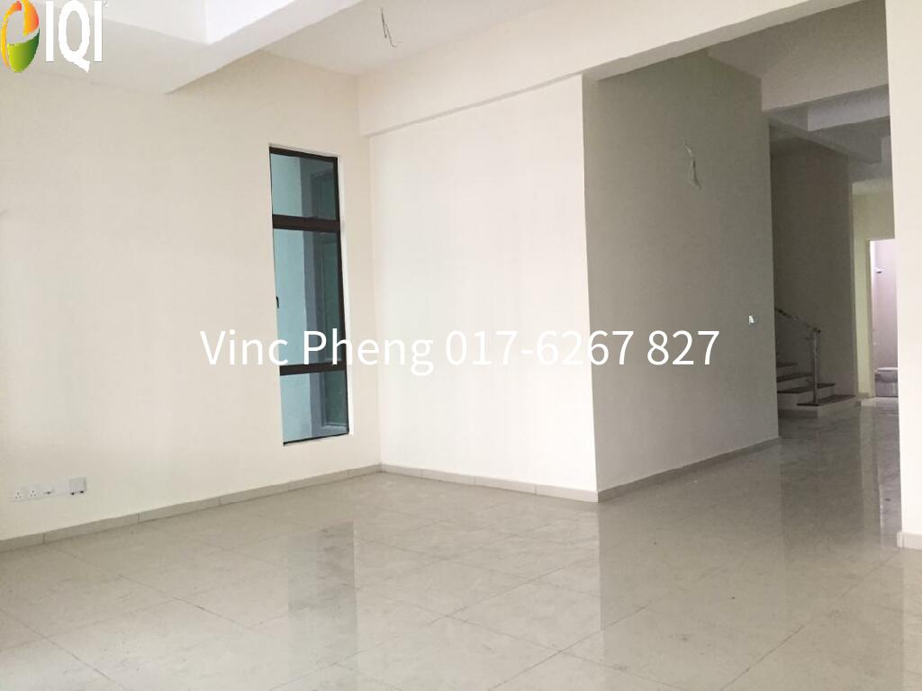 RM520K! BELOW BANK VALUE Superlink @ Ozana Residences image