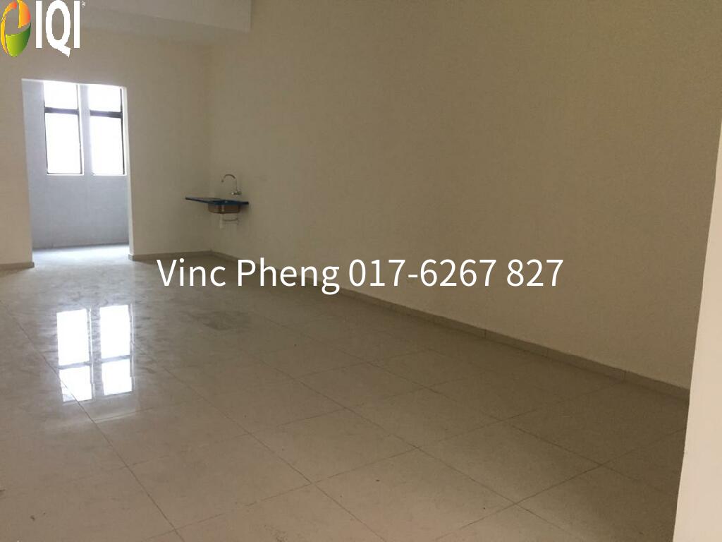 RM520K! BELOW BANK VALUE Superlink @ Ozana Residences image