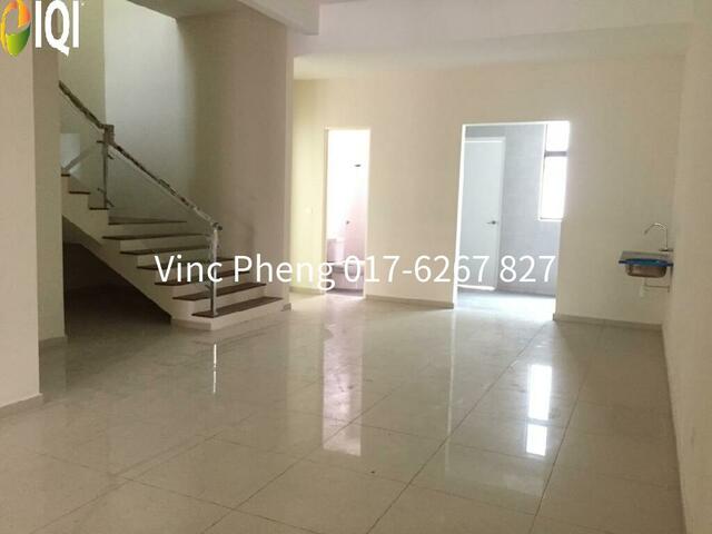 RM520K! BELOW BANK VALUE Superlink @ Ozana Residences image