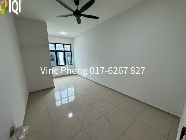AFFORDABLE BRAND NEW 2 Storey Terrace For Rent @ Krubong Heights image