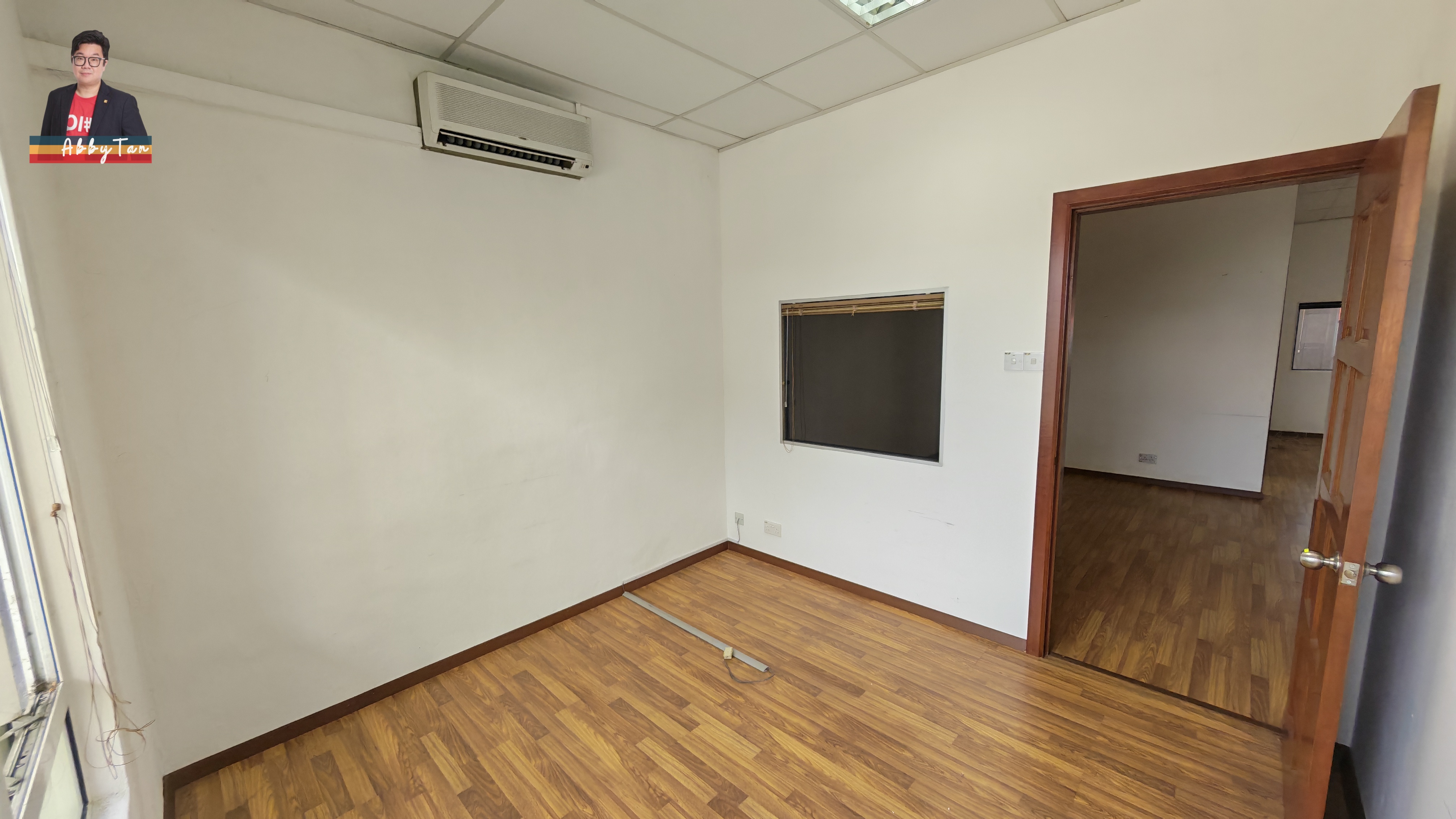 BSA Kolombong | 1st Floor Office | 4 Partition Rooms image