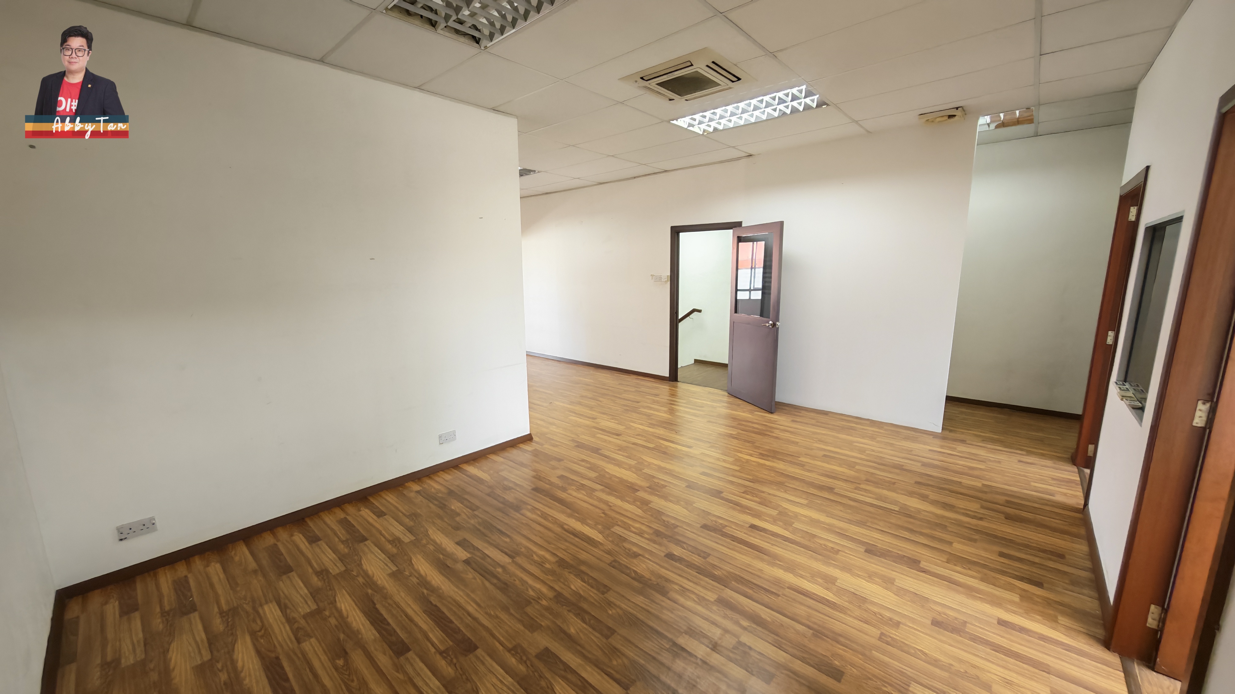 BSA Kolombong | 1st Floor Office | 4 Partition Rooms image