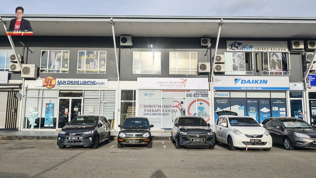 BSA Kolombong | 1st Floor Office | 4 Partition Rooms image