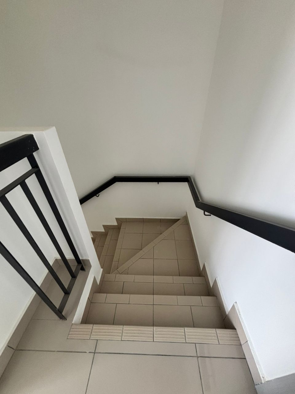 Taman Puncak Warisan 2 Sty Terrace,Kulai,Kota Tinggi,Brand New,Full Loan image