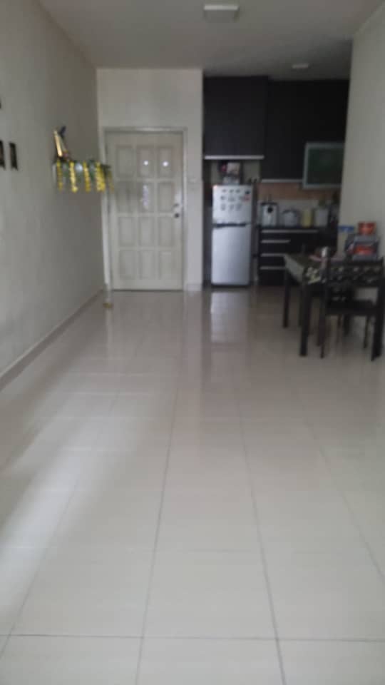Kipark Apartment,Level 5,Tampoi,Skudai,Full Loan,Bumi Lot,Johor Bahru image