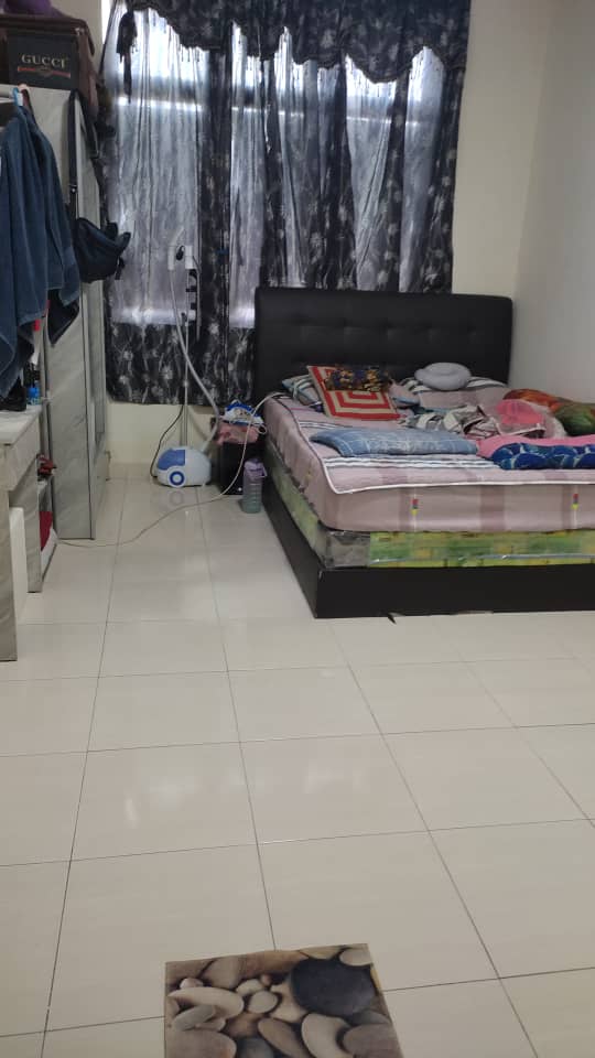 Kipark Apartment,Level 5,Tampoi,Skudai,Full Loan,Bumi Lot,Johor Bahru image