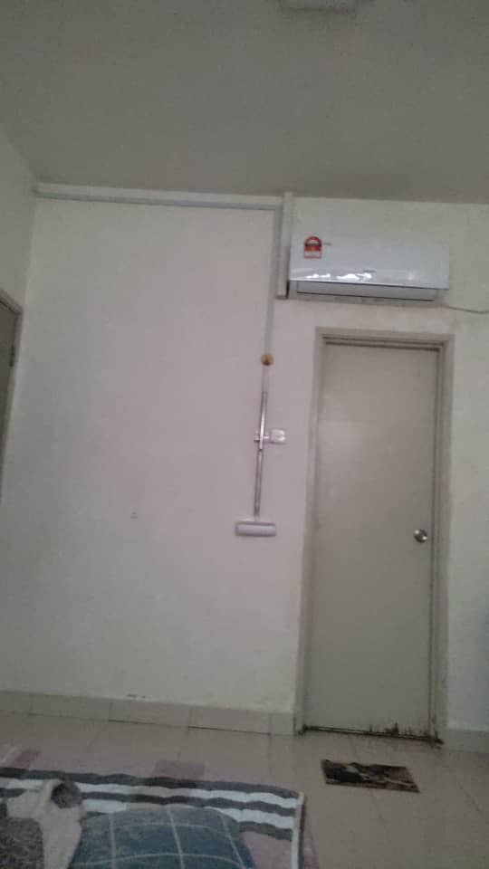 Kipark Apartment,Level 5,Tampoi,Skudai,Full Loan,Bumi Lot,Johor Bahru image