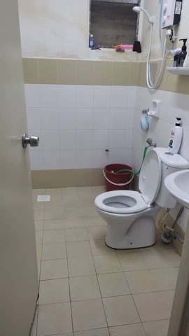 Kipark Apartment,Level 5,Tampoi,Skudai,Full Loan,Bumi Lot,Johor Bahru photo