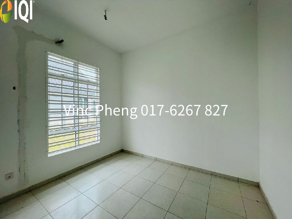 RM560K ONLY! SPACIOUS Bungalow 75x50 @ Taman Anjung Gapam Jasin Melaka image